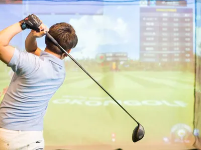 i8 GOLF 松本店 インドアゴルフ練習場